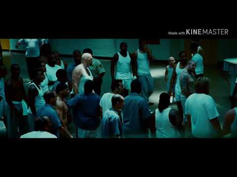 مشهد مضحك اكشن ومضحك في نفس الوقت من فيلم هانكوك فيلم البطل الخارق والعصابات