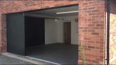 SWS UK - Vertico Luxury Garage Door