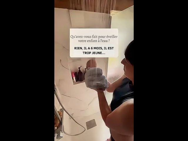 Bébé 6 mois et leau ? Impossible de lui apprendre ? #shorts