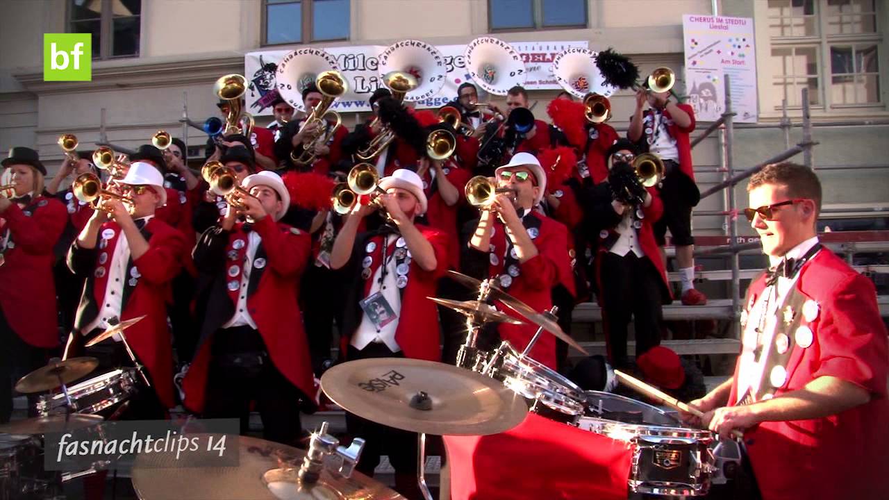 Sambaschränzer Fasnacht-Clip «Ein Kompliment» @Liestal 2014