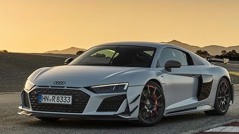 Audi R8 V8 review - see why it
