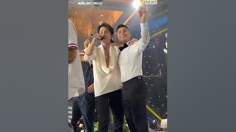 JACK HÁT LIVE THIÊN LÝ ƠI, QUẨY HẾT MÌNH CÙNG DÀN CẦU THỦ TẠI ĐÁM CƯỚI QUANG HẢI #Theanh28 #Theanh2