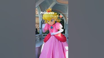 ❤️Princess Peach talking at Super Nintendo World❤️