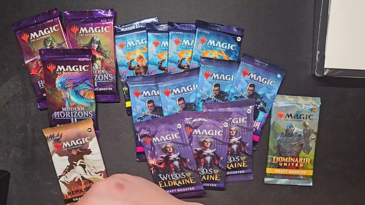 Unboxing MTG 2023 Festival in a Box