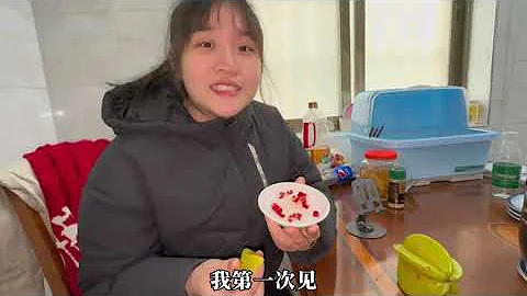 感受广东湛江过年习俗，学长和叔叔做了一大桌子菜，看看年夜饭都有什么菜，喜喜庆庆的迎接新年 - 天天要闻