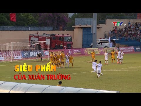Xuân Trường lập 2 siêu phẩm đá phạt, HAGL chiến thắng kịch tính trên sân Thanh Hóa