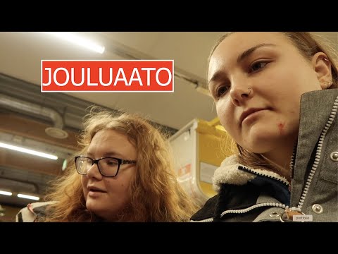 Video: Pugatšova vietti joulua ystävien kanssa