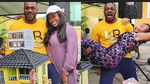 Eniola Ajao Dance & Shower Money On Odunlade Adekola Wife & Mother On His Birthday
