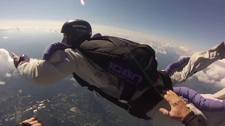 AFF SKYDIVE - Category D1