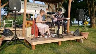 Video thumbnail of "Abby the Spoon Lady and Chris Rodrigues performing Mr. Man at Brachtstock 2018"