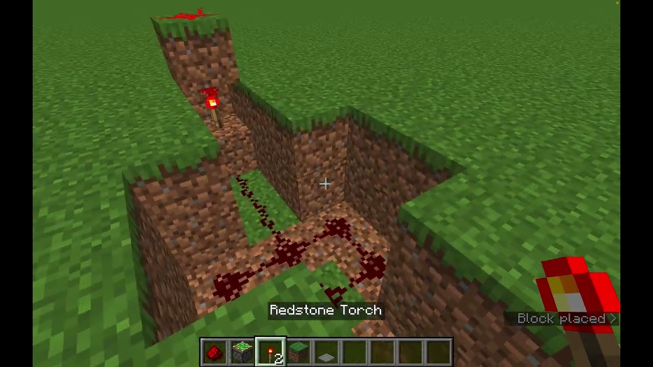 A tutorial to a piston door in Minecraft java 1.20+