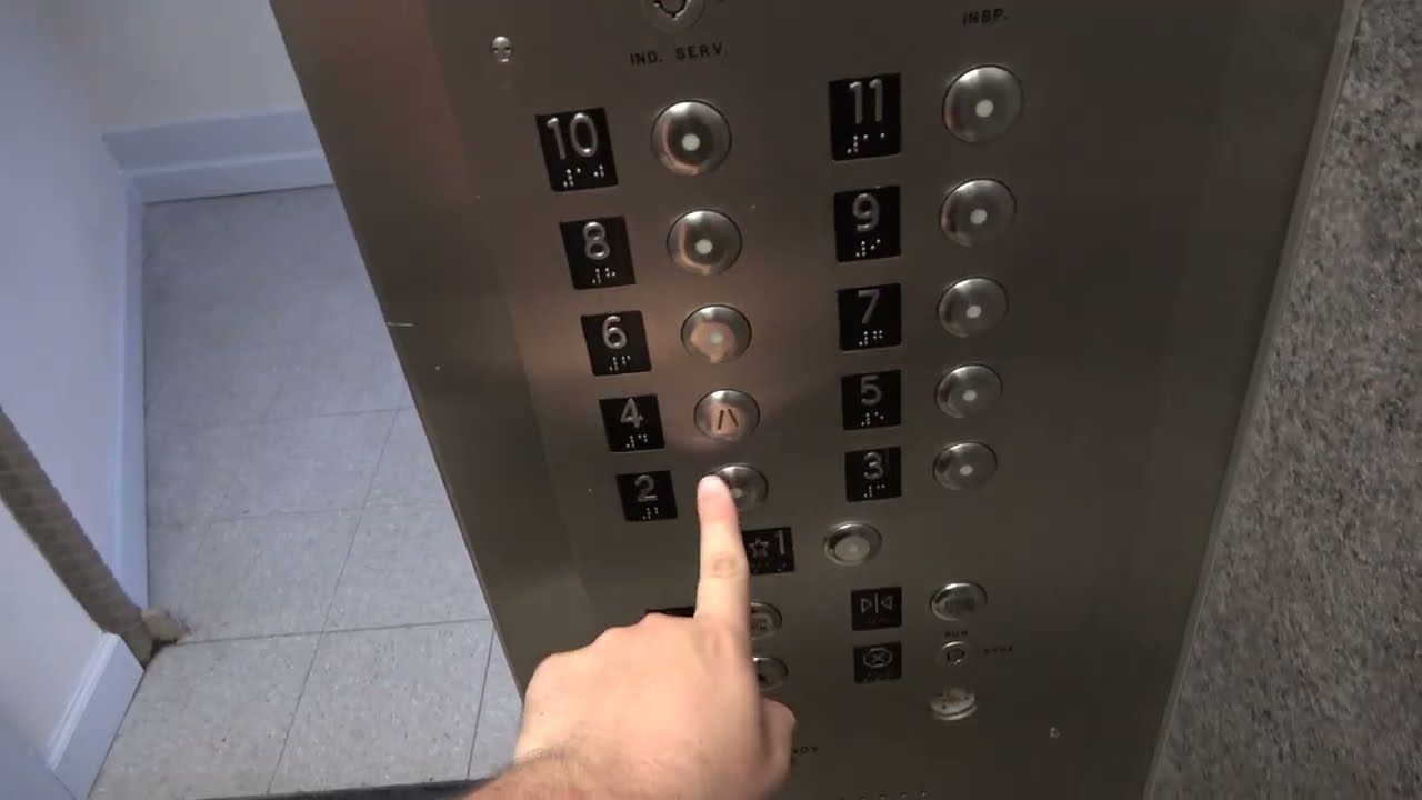 ODDLY SHAPED & UNIQUE Semi Modded Vintage Elevators at an Apartment Building in Baltimore, MD