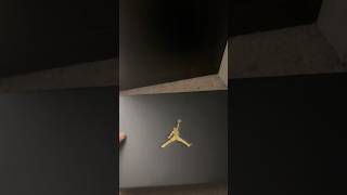 Guess who getting a fresh pair of Jordan 1s   #jordans #sneakerhead  #giveaway