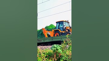 JCB Machine above the railway track💥#buldozer #youtubeshorts #shortvideo #ytshorts #shorts #short