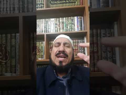 وعلى تفنن واصفيه بمدحه يفنى الزمان وفيه ما لم يوصف ابن الفارض