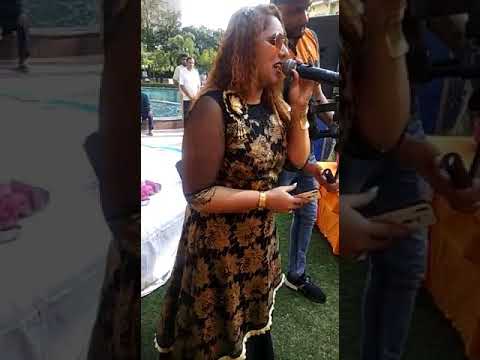 female-singer-for-wedding-and-bhajan-bella-|-8130425484,-8800852443