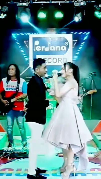 dangdut viral dasi dan dincu #shortsviral #artiscantik