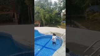 cool cool swimming pool #winter #wintervibes #vacation #naturelovers
