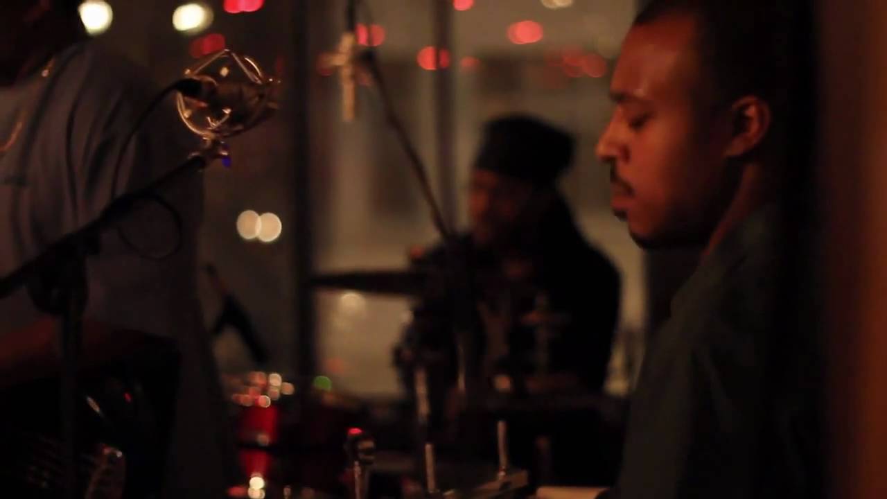 KALMUNITY LadiesNight- "Intro Jam"