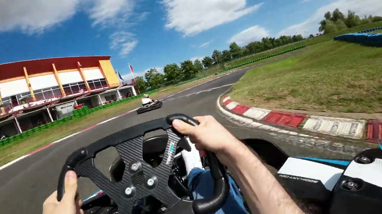 POV karting circuit de Magny-Cours en Sodikart SR5 270cc - 4T - 10cv