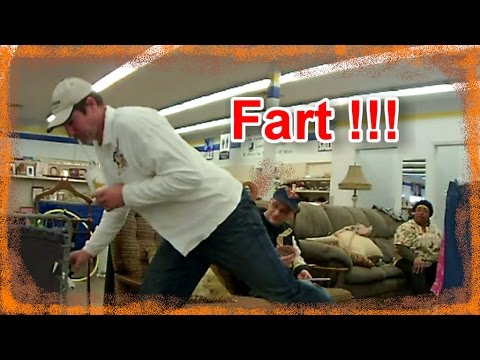 SPANISH FART PRANK (Farting En Español)  Wet Fart Prank with The Sharter!