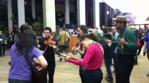 Folk Alliance: Dom Flemons plays the bones