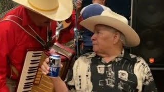 Video thumbnail of "CATARINO LEOS - SUEÑO BONITO Y UN AMOR IMPOSIBLE ( LOS RANCHERITOS DEL TOPOCHICO )"