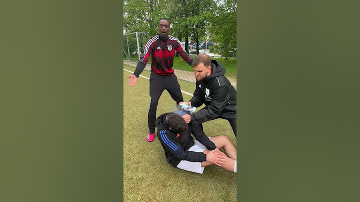 #Anzeige | Zeitspiel in der Kreisliga be like.. 😂⚽️ #fussball#comedy#shorts