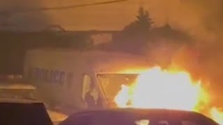 8 police cruisers set on fire in Brooklyn parking lot: NYPD