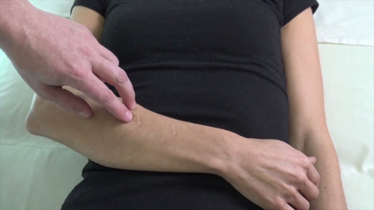 Punto de Tung para el estreñimiento (33.04 Huo Chuan)