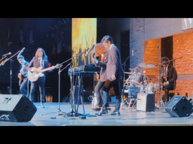REO BROTHERS- Nowhere Man / Ballad of John & Yoko / Everybody’s Trying to Be my Baby REO BROTHERS- Nowhere Man / Ballad of John & Yoko / Everybody’s Trying to Be my Baby