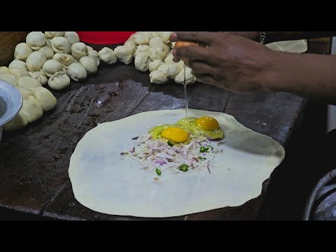 Mughlai Paratha is a Popular Bengali Street Food | Bangladeshi Street Food