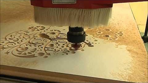 Entalhe V-Bit Router CNC - MAXI 1325 C com troca automática de ferramentas l Cobra CNC