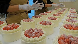 Amazing strawberry bomb!! Strawberry cake filled with strawberries / korean street food by 찐푸드 JJin Food 34,302 views 4 months ago 17 minutes