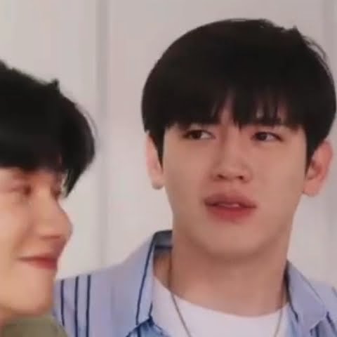 Karan kissed Achi's cheek, my heart fluttered 😭😭🍒 #newwiee #tawan_v #karachi #polca #thaibl