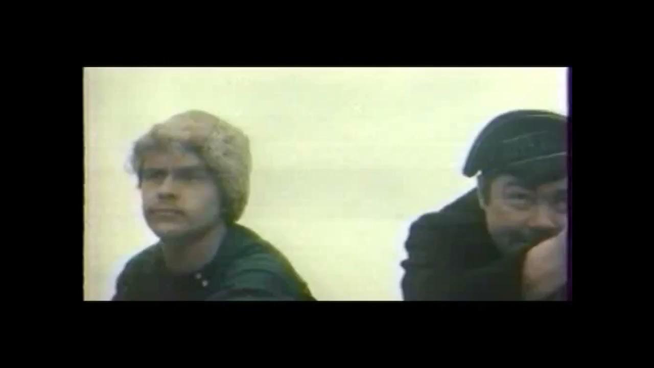 Просто оформите мне нападение песня. Варя стрижак атака. Сектор газовой атаки логотип. Дискотека авария на острие атаки аккорды. Panic attacks in paradise.