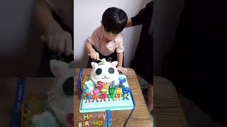 Super Simple Songs Pinata Knock Knock Cake