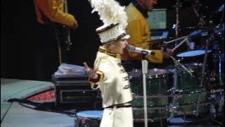 Taylor Swift NC Fearless tour 2010 You Belong With Me (HD)