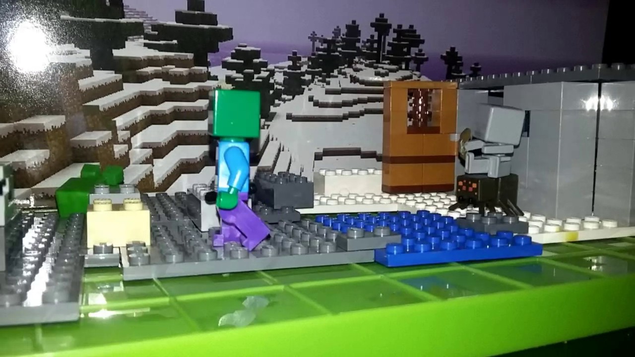 Mining with a Fake Pickaxe (A Lego Minecraft Movie)