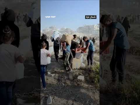 محاصَرون يلاحقون المساعدات بحثاً عن الغذاء