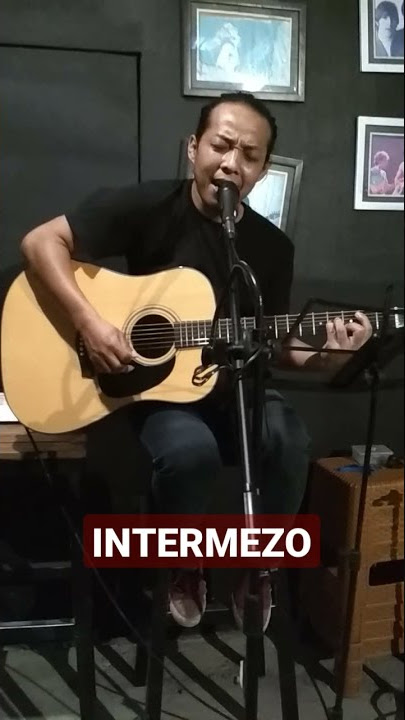 INTERMEZO LAGU DARI BABE IWAN FALS | HOLLANDA