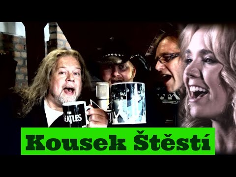 VOKOBERE a Lucie Vondráčková - Kousek Štěstí (HRAJ ČESKY - Videoklip CZ)