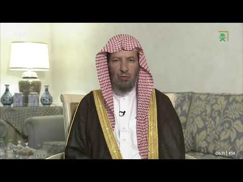 ما حكم وضع شيء في مكان السجود