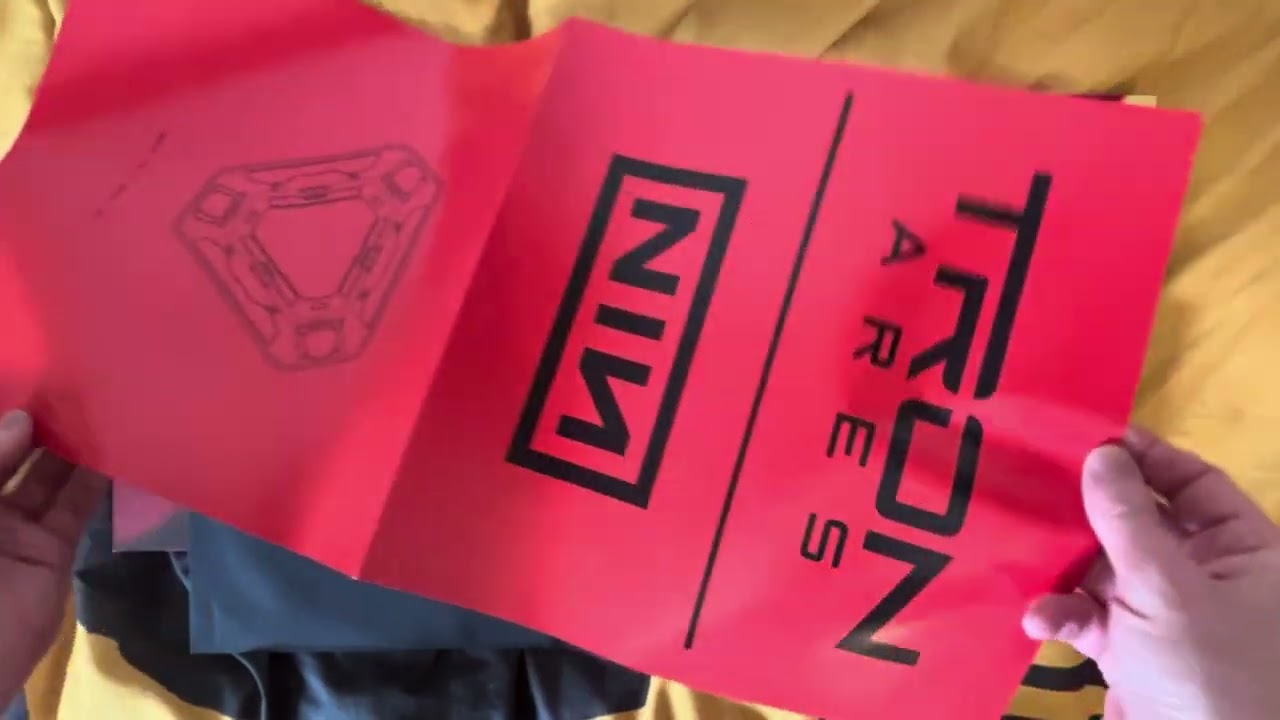 Nine Inch Nails TRON ARES Vinyl Red Unboxing