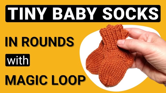 Bitty & Cozy Newborn Socks Knitting Pattern (FREE!) — Under A Tin Roof