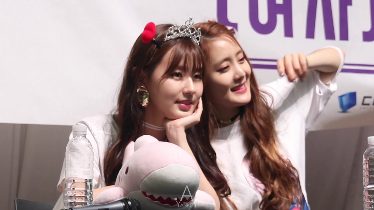 180505 (여자)아이들((G)I-DLE) 미니앨범 [I AM] 홍대 팬사인회 미연 민니 포토타임 직캠