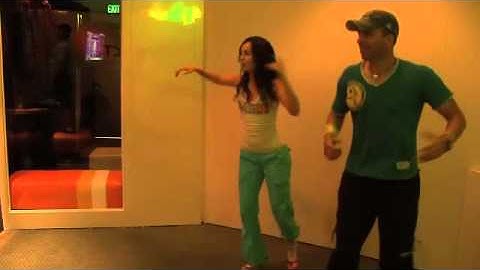 Zumba Fitness (Kinect Game Play) Trailer