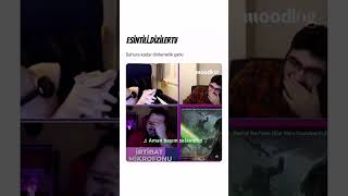 Ağzında Sakız Şişirip