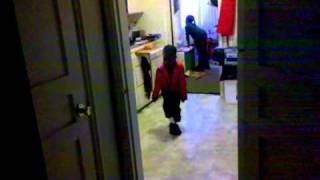 3 year old dancing to MJ VID 20101029