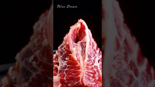 Rüyada Çiğ Et Görmek